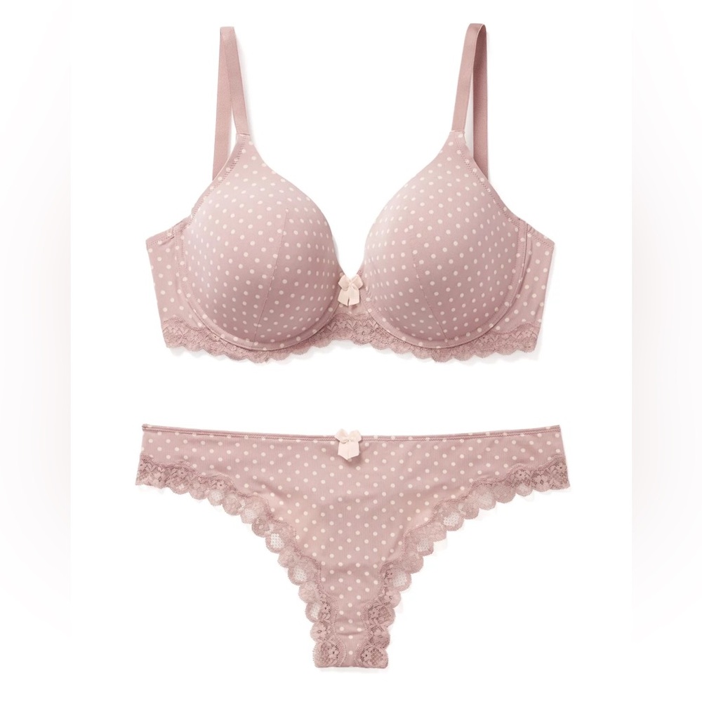 NWOT Women’s Adore Me Bra & Panty Lingerie Set